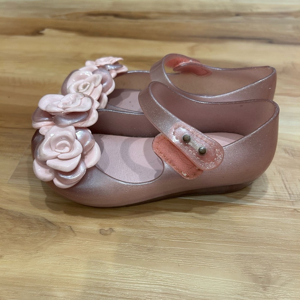 Mini Melissa Blush Floral Shoes. Toddler girl size 9